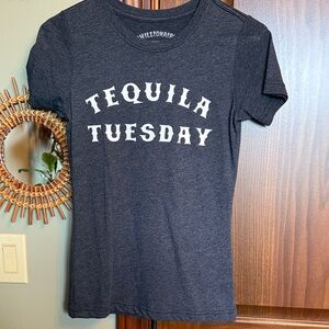 Chillionaire Tequila Tuesday Gray Fitted Tee Size Small